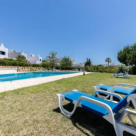 Akivillas Porches Red Villa Porches (Algarve)